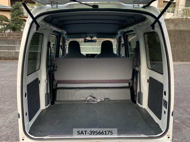 Daihatsu HIJET CARGO 2017-08 326091-13