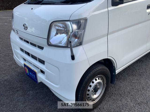 Daihatsu HIJET CARGO 2017-08 326091-23