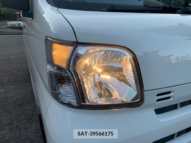Daihatsu HIJET CARGO 2017-08 326091-19