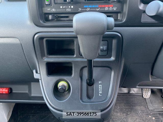 Daihatsu HIJET CARGO 2017-08 326091-7