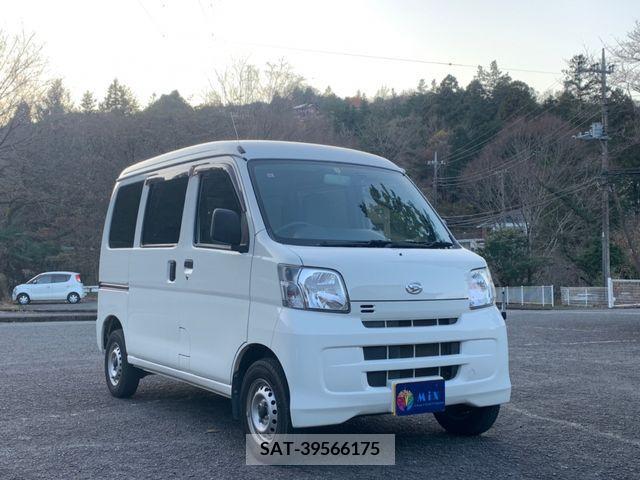 Daihatsu HIJET CARGO 2017-08 326091-0