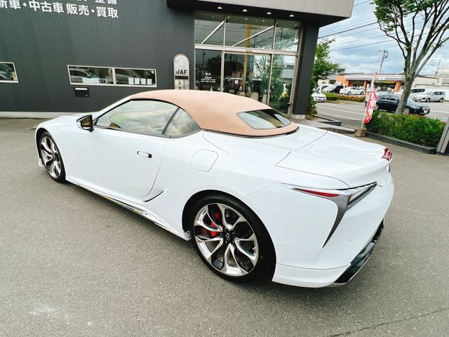 Lexus LC 2023-01 8146-2