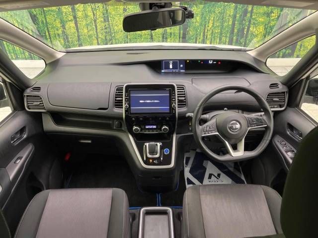 Nissan SERENA 2019-01 196508-1