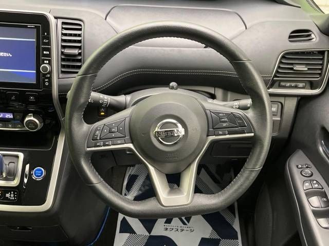 Nissan SERENA 2019-01 196508-11