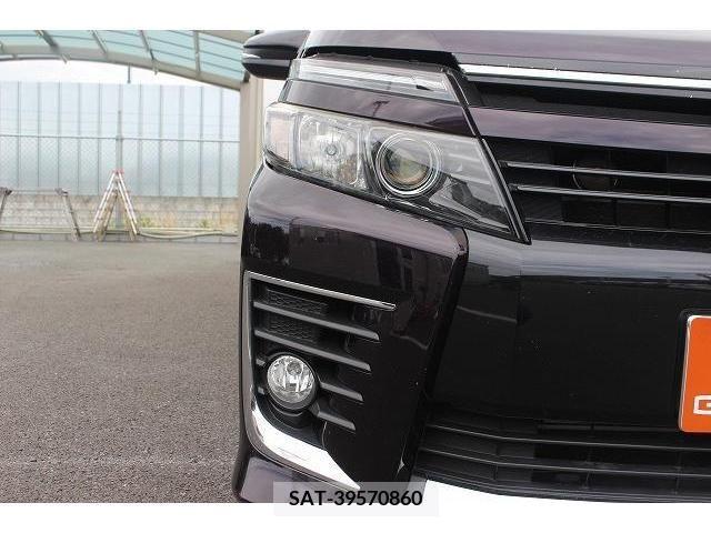 Toyota VOXY 2014-09 253915-9