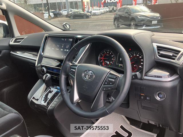 Toyota ALPHARD 2018-01 224208-8