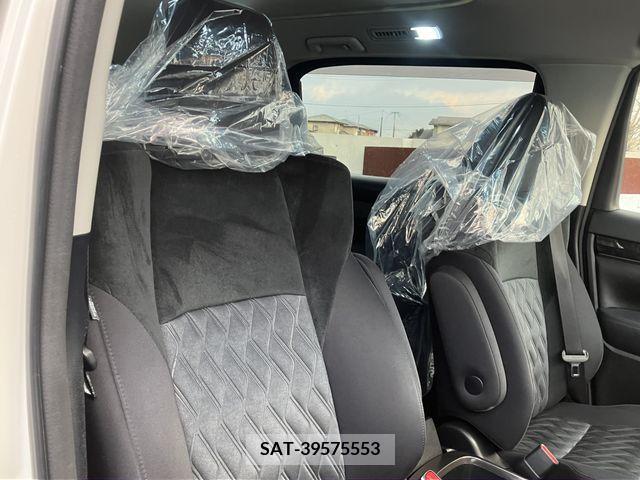 Toyota ALPHARD 2018-01 224208-9
