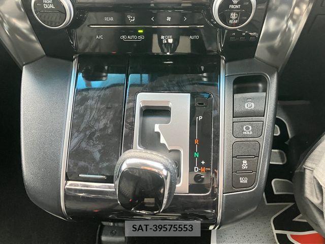 Toyota ALPHARD 2018-01 224208-17