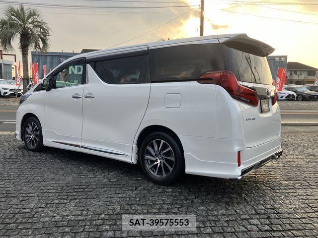 Toyota ALPHARD 2018-01 224208-1