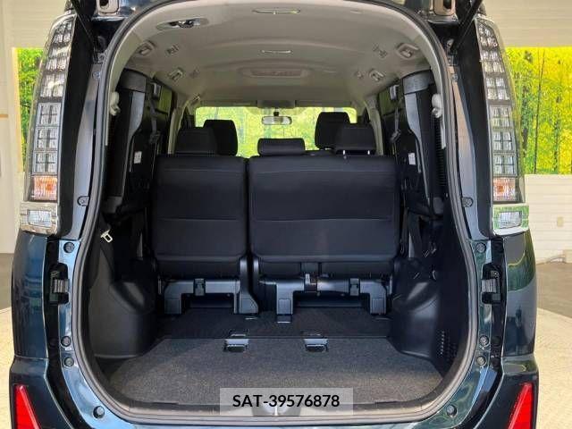 Toyota VOXY 2015-10 289244-11