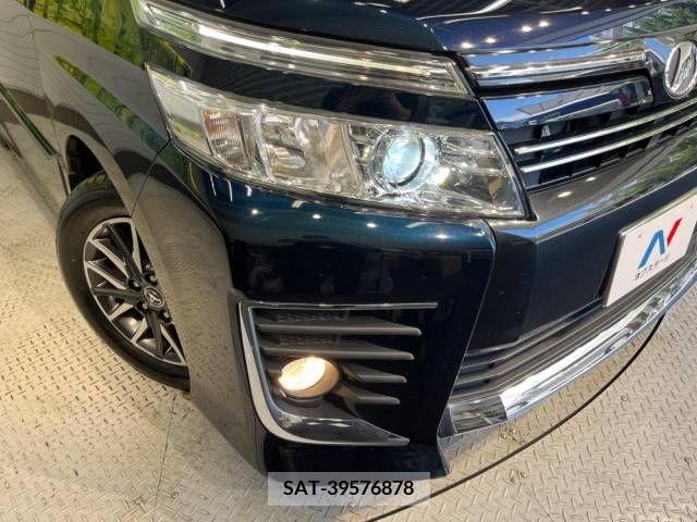 Toyota VOXY 2015-10 289244-13
