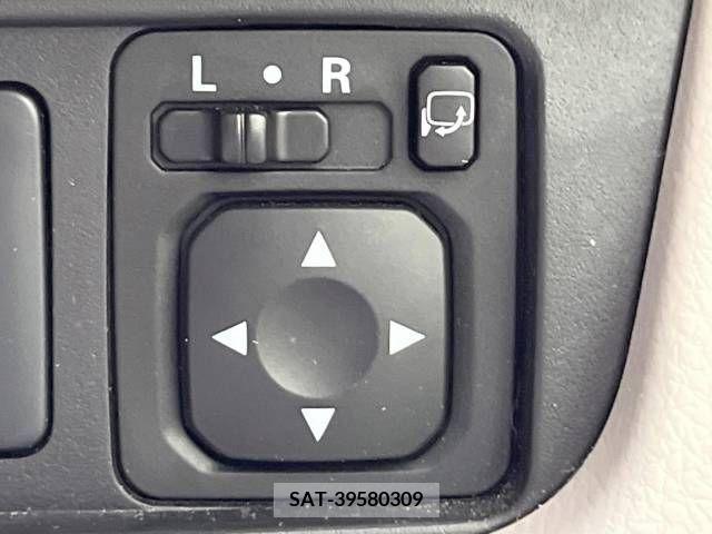 Nissan DAYZ 2017-07 359021-4