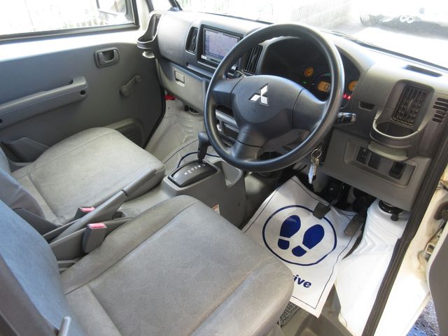 Mitsubishi MINICA 2012-12 14390-6