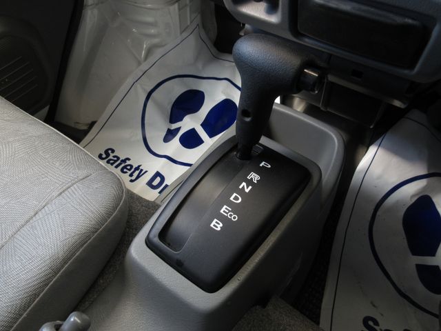 Mitsubishi MINICA 2012-12 14390-17