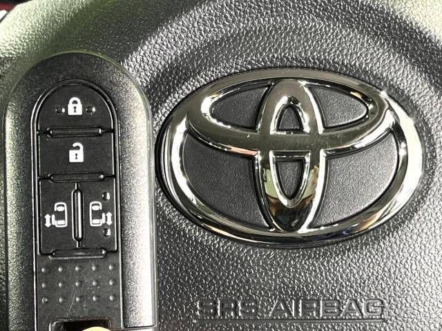 Toyota ROOMY 2018-10 8780-7