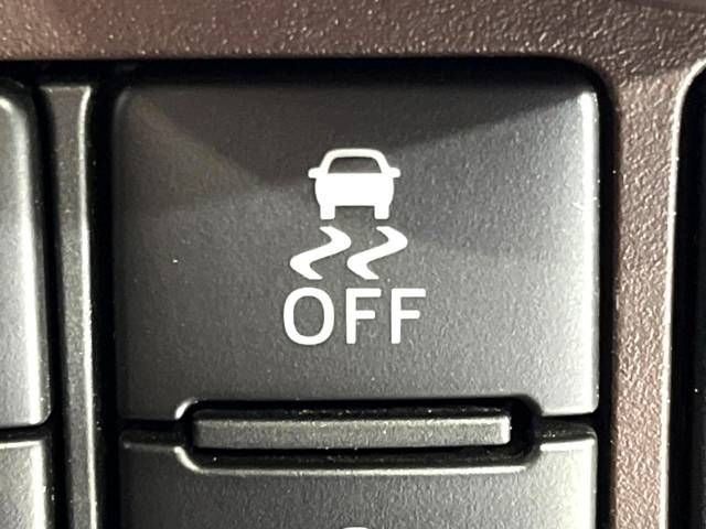 Toyota ROOMY 2018-10 8780-5