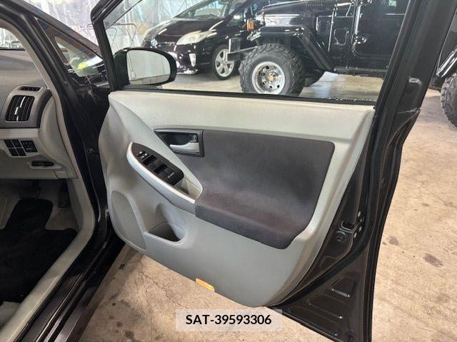Toyota PRIUS 2011-03 366384-9