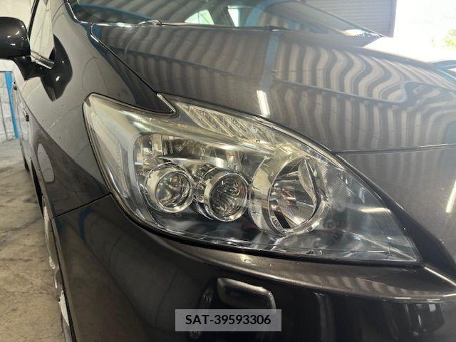 Toyota PRIUS 2011-03 366384-3