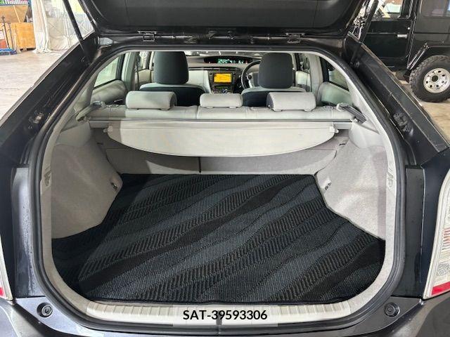Toyota PRIUS 2011-03 366384-7