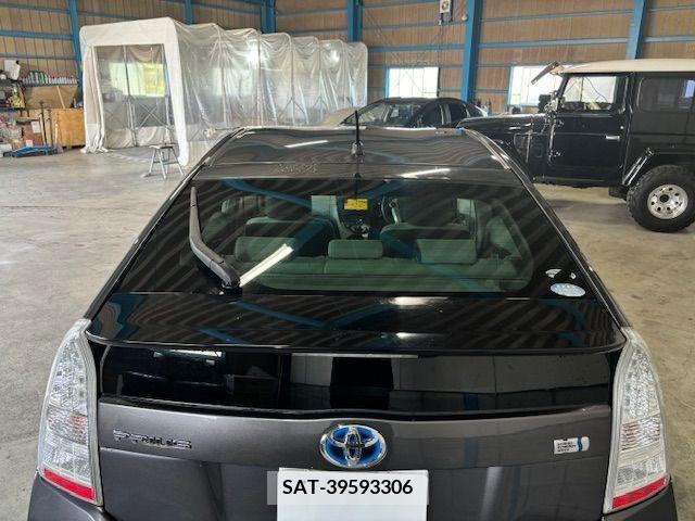 Toyota PRIUS 2011-03 366384-6