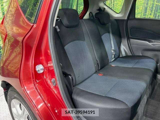 Nissan NOTE 2013-11 302333-10