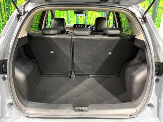 Nissan AURA 2022-03 189572-10