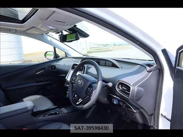 Toyota PRIUS 2022-09 332620-19
