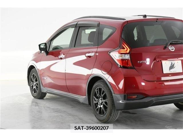 Nissan NOTE 2017-11 328715-6