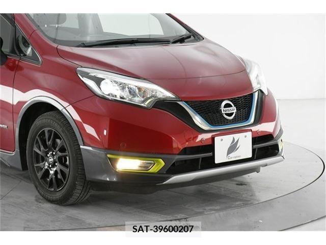 Nissan NOTE 2017-11 328715-2