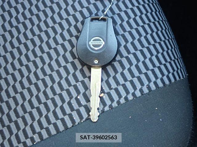 Nissan MARCH 2019-06 380973-25