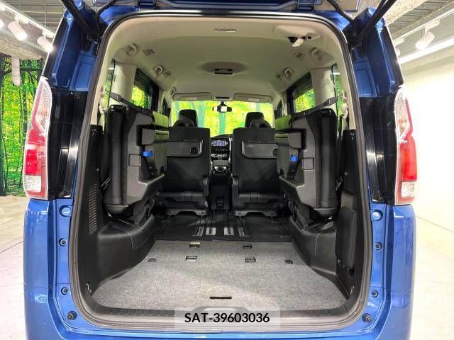 Nissan SERENA 2017-05 303080-11
