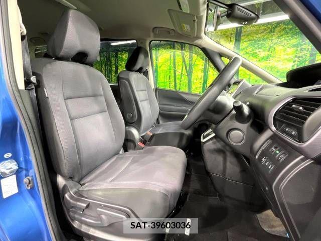 Nissan SERENA 2017-05 303080-8