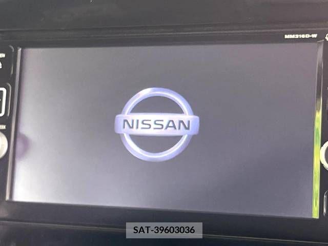 Nissan SERENA 2017-05 303080-2