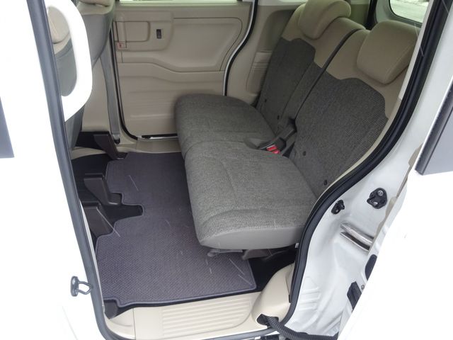 Honda N BOX 2018-10 4744-14