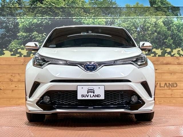Toyota C-HR 2017-01 26517-14
