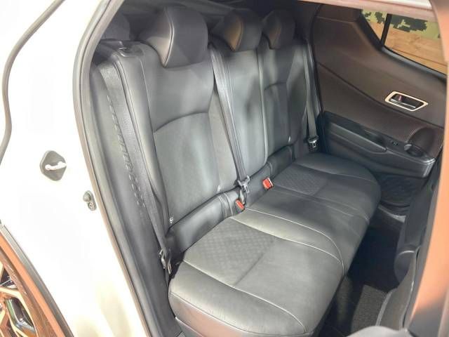 Toyota C-HR 2017-01 26517-9