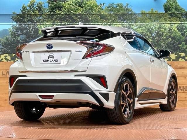 Toyota C-HR 2017-01 26517-17