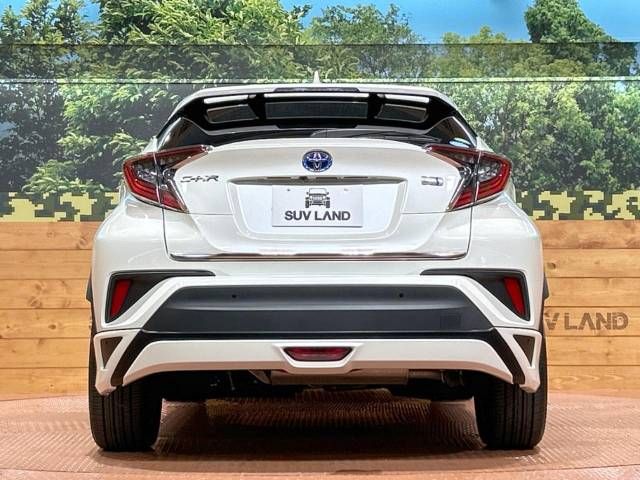 Toyota C-HR 2017-01 26517-15