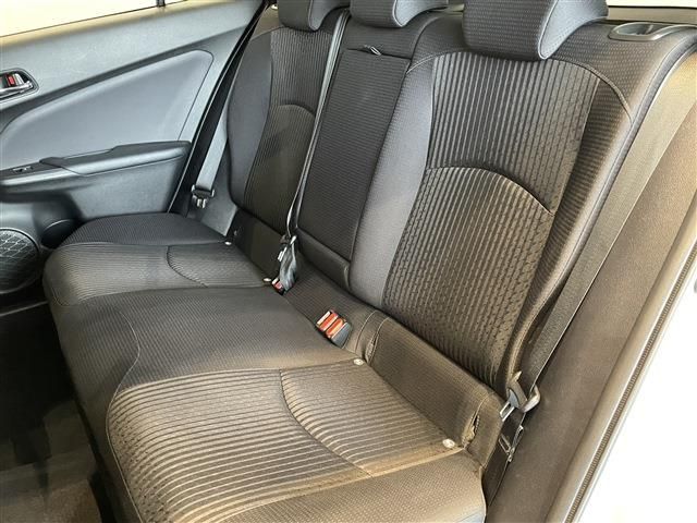 Toyota PRIUS 2018-08 19049-27