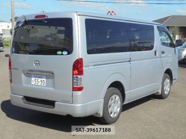 Toyota HIACE VAN 2014-07 456189-2
