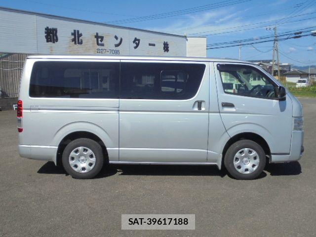 Toyota HIACE VAN 2014-07 456189-9