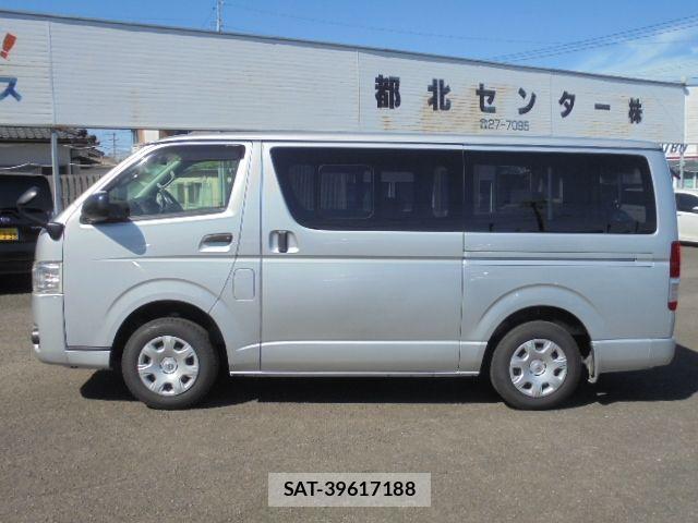 Toyota HIACE VAN 2014-07 456189-3