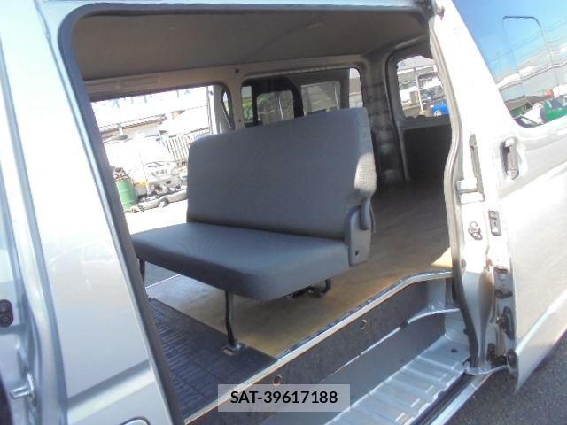Toyota HIACE VAN 2014-07 456189-5