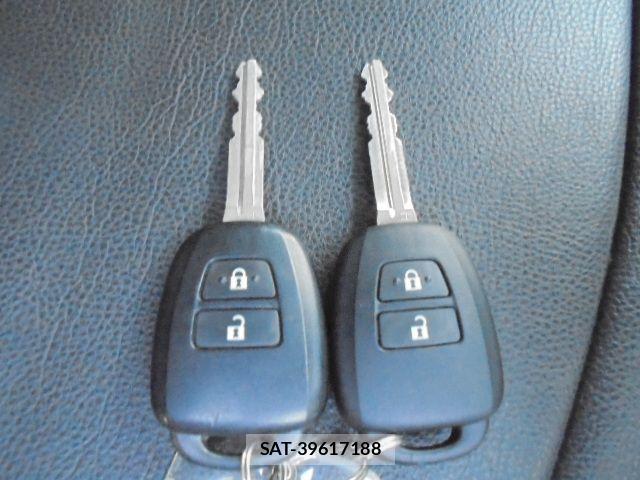 Toyota HIACE VAN 2014-07 456189-20