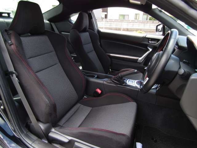Subaru BRZ 2019-04 10086-14