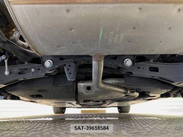 Toyota PRIUS 2019-07 322432-17