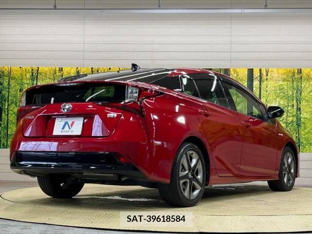 Toyota PRIUS 2019-07 322432-15