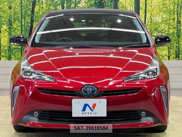 Toyota PRIUS 2019-07 322432-12