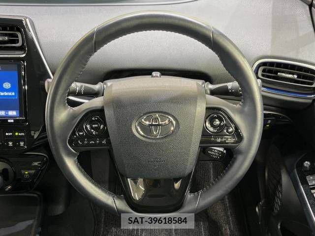 Toyota PRIUS 2019-07 322432-9