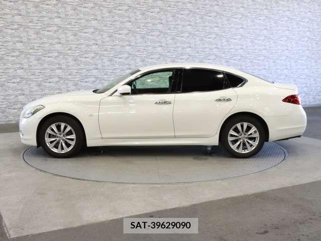Nissan FUGA 2012-03 324774-10